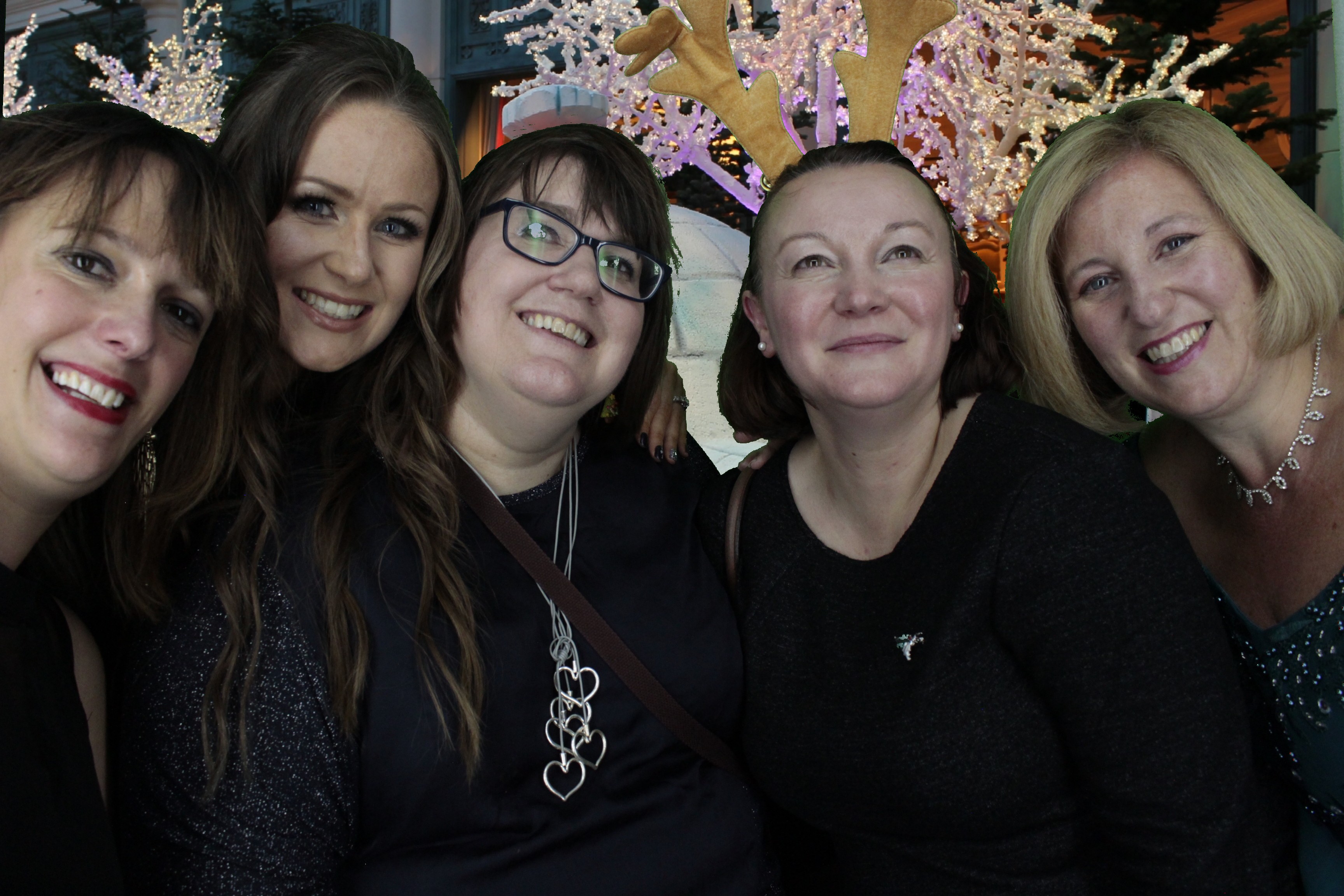 Kuoni Travel Christmas Party | View more photos from the event at gallery.myphotoboothexperience.co.uk/u/MyPhotoBoothExperienceLtd/Kuoni-Travel-Christmas-Party